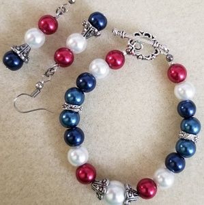 Red, white and blue glass beaded bracelet set